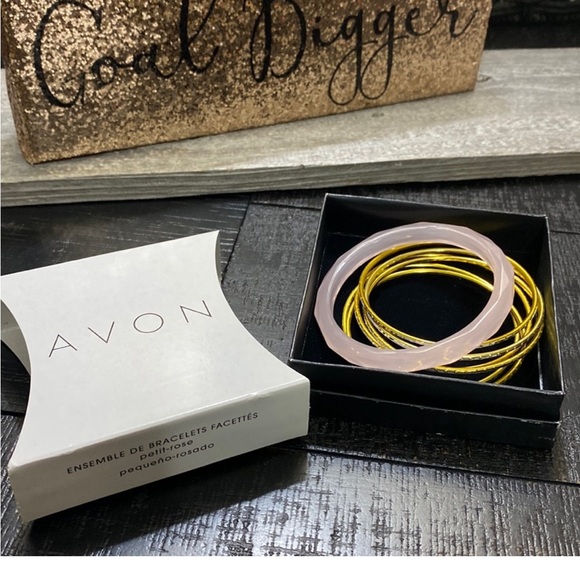 Faceted bangle set, Avon, NIB, size small - Picture 2 of 5
